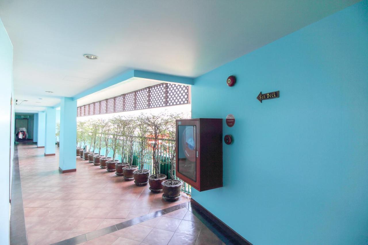 Oyo 434 Boonsiri Place Hotel Bangkok Exteriör bild